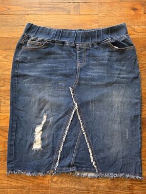 Denim Distressed Pencil Skirt - Blue